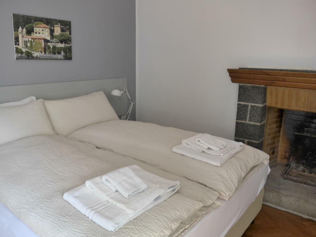 La Tana Rooms Лено Экстерьер фото