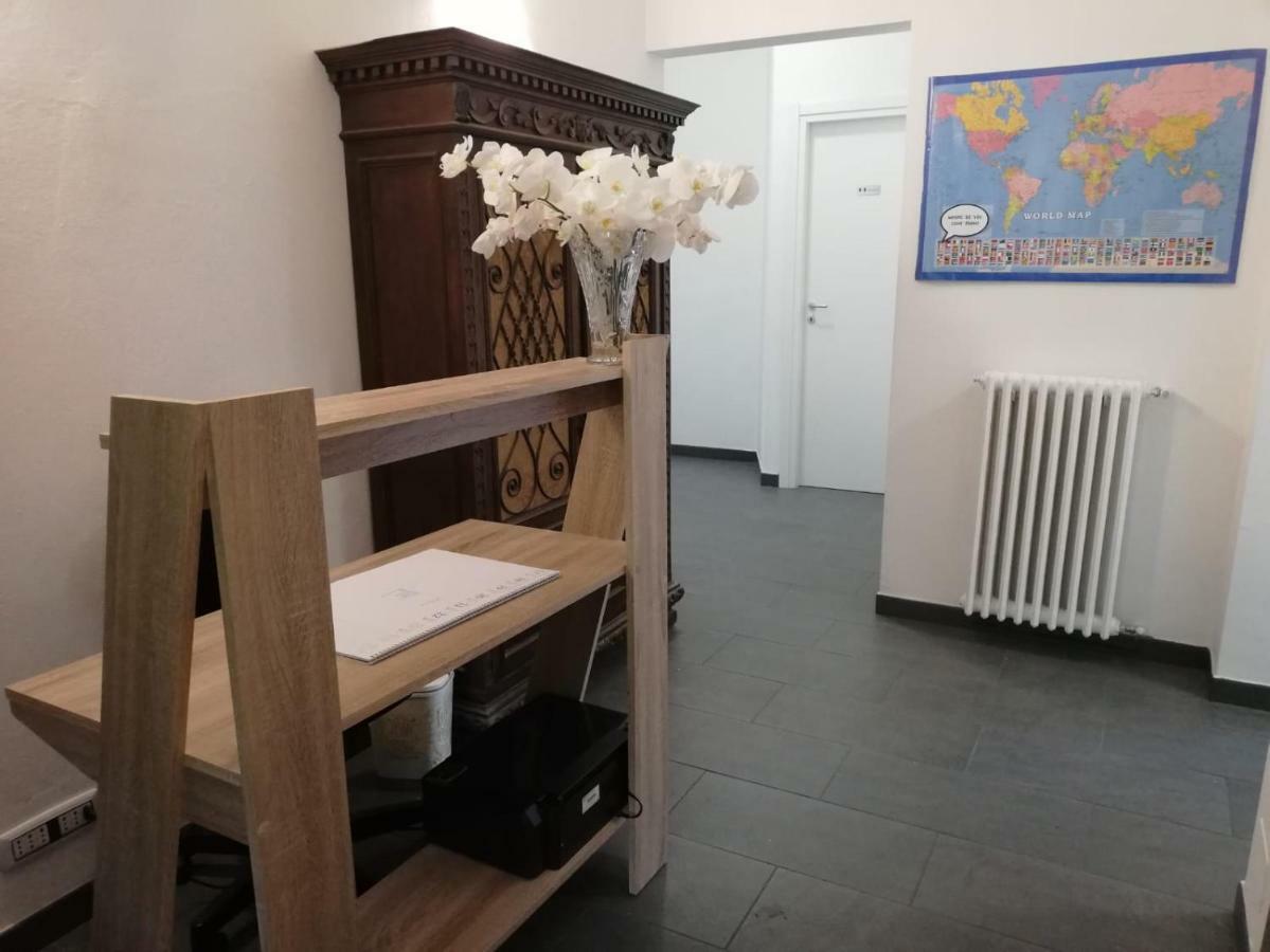 La Tana Rooms Лено Экстерьер фото